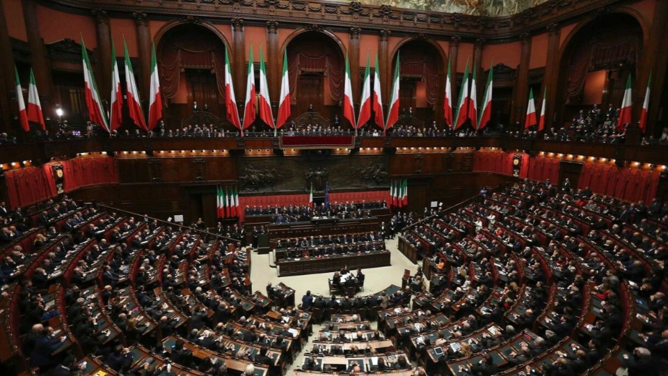 İtalya'da Draghi hükümeti Senato'da güvenoyu aldı